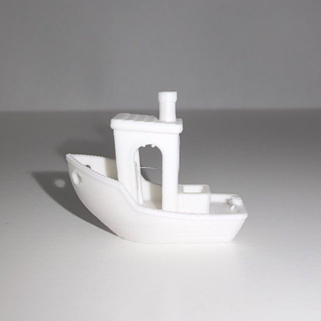Petit bateau imprimé en PLA Blanc ivoire